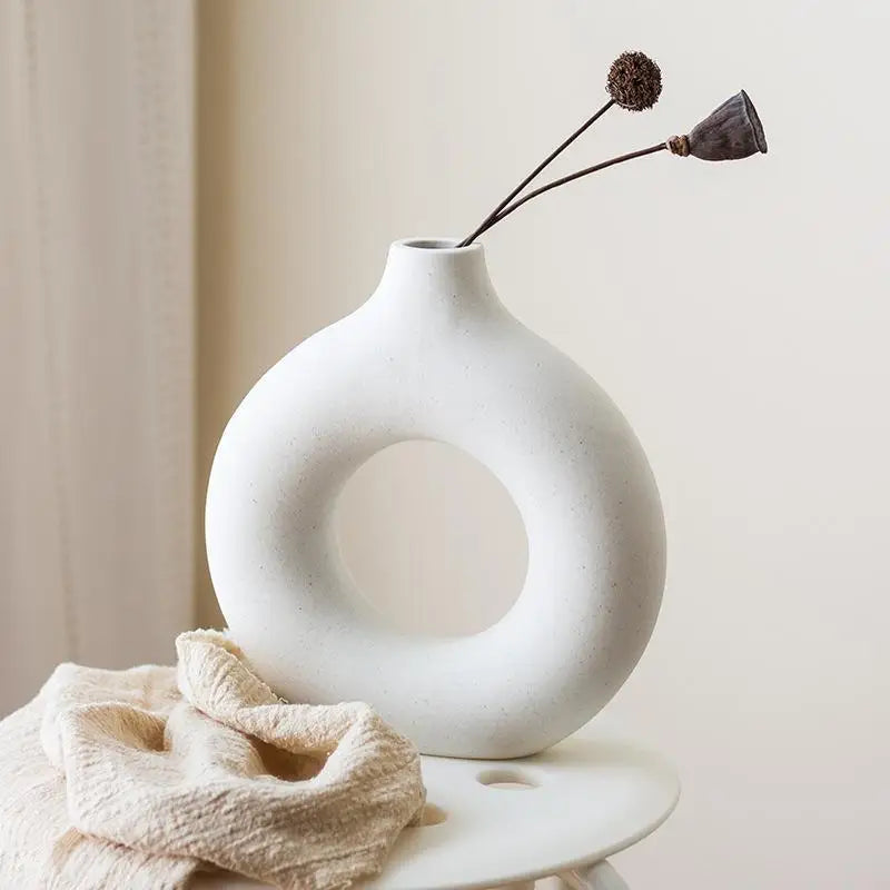 Nordic Circular Hollow Ceramic Vase